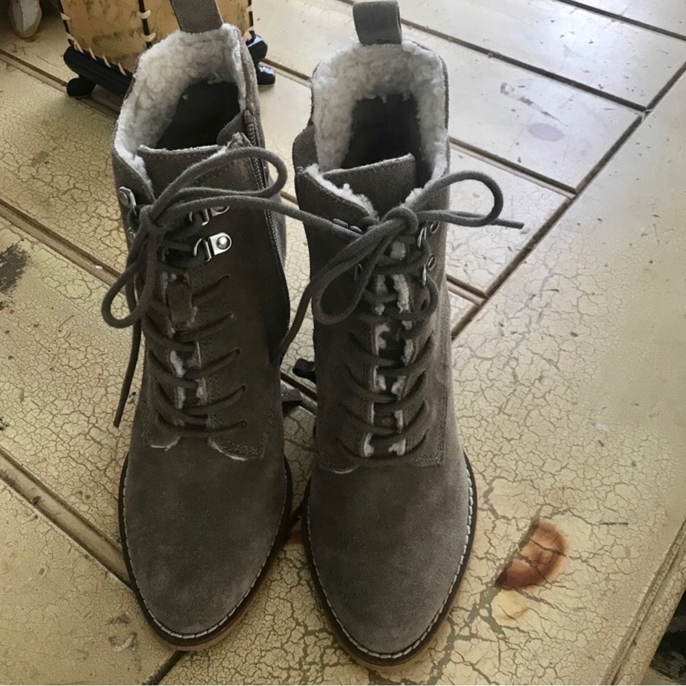 Brand New DOLCE VITA Boots, Taupe, Suede with Tag